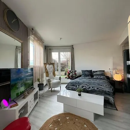 Tranquillite A 30 Min De Paris Apartment Poissy